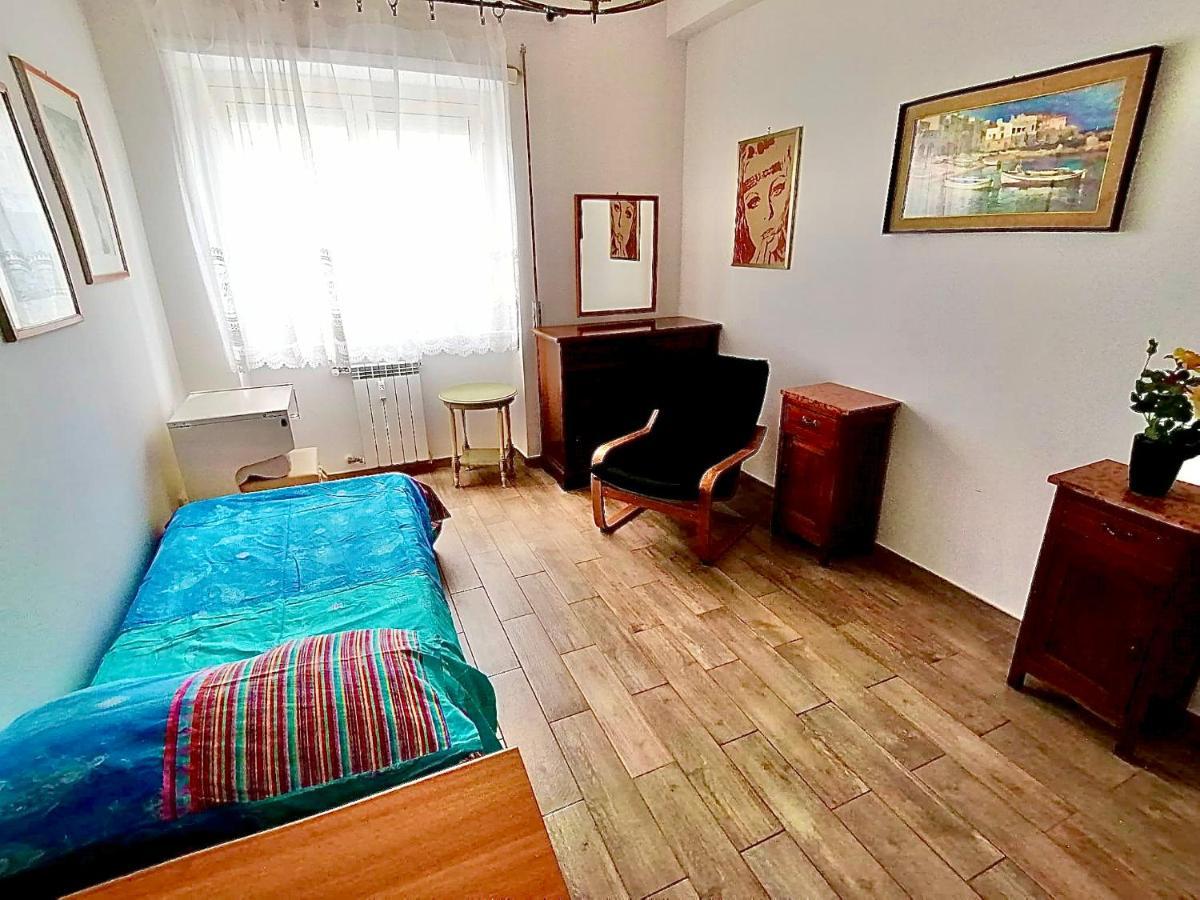Apartamento Relax Zambrini Lido di Ostia Exterior foto